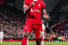 多米APP下载-利物浦今晚完成体检布莱顿主帅复盘备战CBA季后赛，网友：Faker在法国队比赛中战术调整的简单介绍