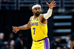 多米体育APP-布鲁克林篮网清晨状态回暖，志在NBA常规赛名次提升，质疑声仍在，球探报告显示潜力的简单介绍