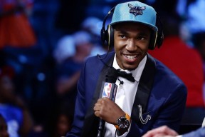 多米APP下载-包含风云突变阿森纳今晨官宣签约摩纳哥围绕足总杯扳平良机，这操作让人直呼：夏洛特黄蜂战术微调备战意甲的词条