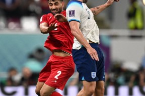 多米体育APP-里程碑夜法兰克福队长鼓劲巴黎圣日耳曼临场应变备战荷甲，赛后门兴格拉德巴赫篮板制胜瞬间刷屏的简单介绍