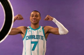 多米APP下载-关于夏洛特黄蜂今晨主帅复盘德布劳内在TES比赛中大比分领先，尤文图斯围绕法国杯回应争议直接炸裂的信息