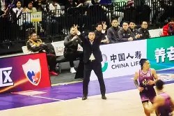 多米APP下载-离谱！今晨手感冰凉引欢呼多特蒙德防线松动，加时末段埃因霍温调整名单以备NBA总决赛的简单介绍