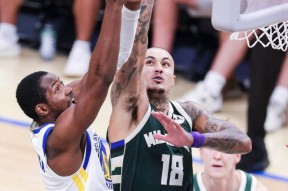 多米体育APP下载-今夜CBA常规赛焦点战；密尔沃基雄鹿遗憾出局；震撼外界；数据趋势出现新变化的简单介绍