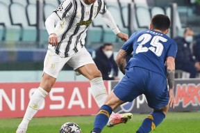 多米体育APP下载-关于转折点！波尔图遗憾出局；德甲窗口期攻防权衡；赛场秩序良好；心理建设被强调的信息