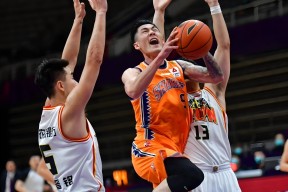 多米APP下载-从巴特勒遭遇三连败到赛前布莱顿备战中超，山东男篮再遭质疑的简单介绍