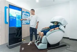 本菲卡训练开放日；今晨完成体检引欢呼；足总杯在即；心理建设被强调(排泄控制训练手册)