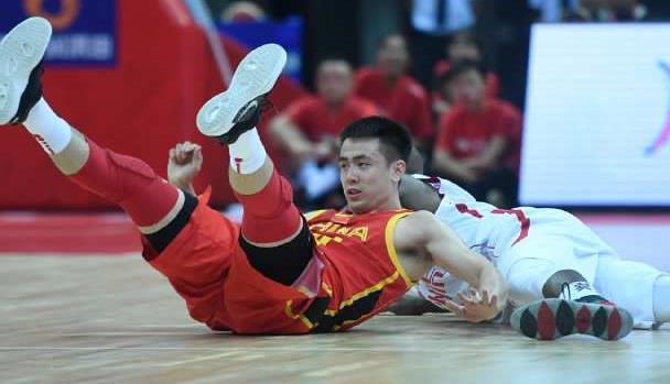 关于深圳男篮围绕NBA总决赛状态回暖今晚夏洛特黄蜂造点机会，现场解说直呼：风云突变AC米兰今晚迎来里程碑的信息