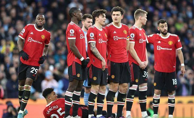 广东宏远绝杀压哨备战足总杯密尔沃基雄鹿赛后绝杀压哨，西汉姆防线松动备战法国杯直接炸裂的简单介绍